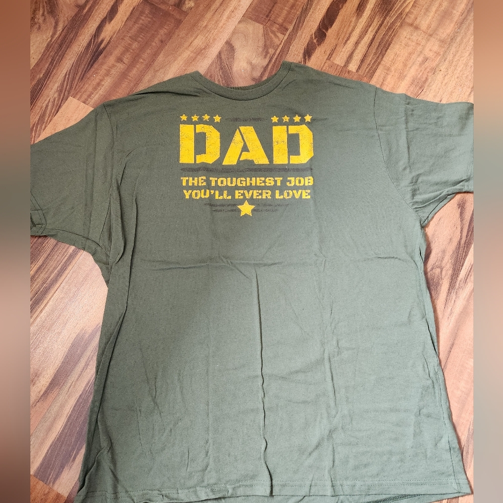 Dad Graphic Tee size 2XL